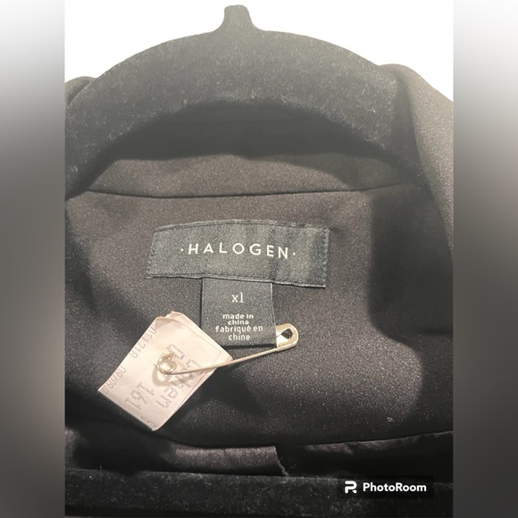 Last Chance!! Halogen Black Blazer - Size XL - Like New - Picture 6 of 11